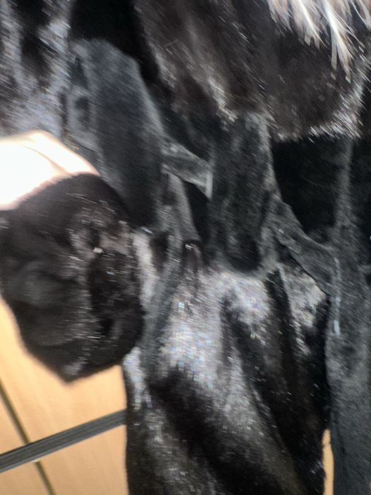 Продам шубу норковую