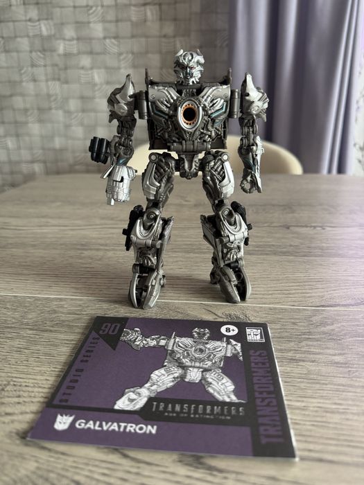 Transformer Voyager Class