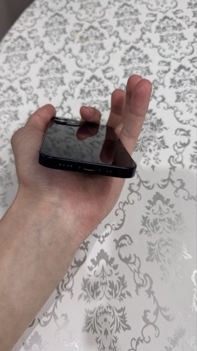 Айфон 12mini в идеалном состояние