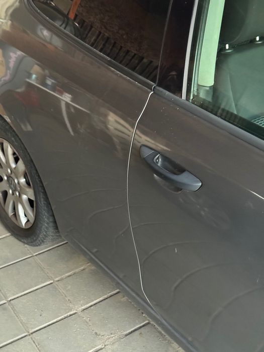 VOLKSWAGEN Golf 2011 — imagine 4