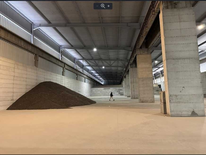 Дава се под наем Склад в Варна, Западна промишлена зона - 2940 кв.м за 11995.2 € - Снимка #7