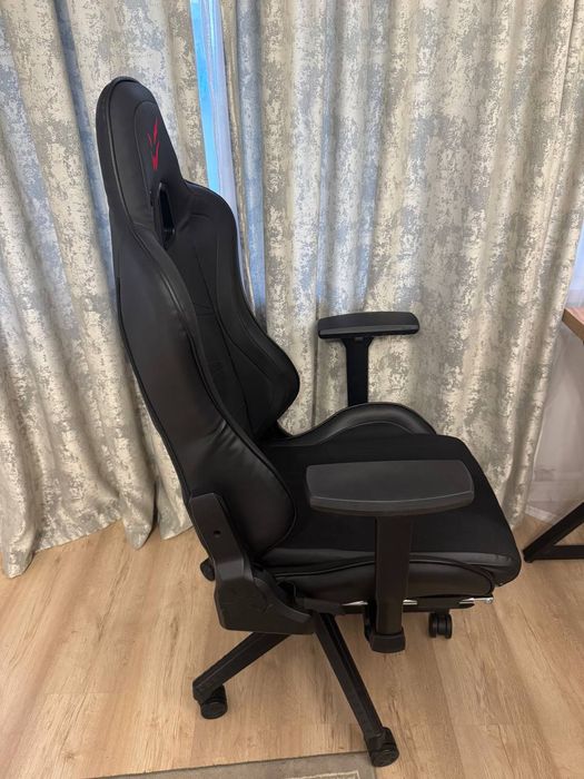 Игровое кресло Ardor Gaming Force Armor 2000M