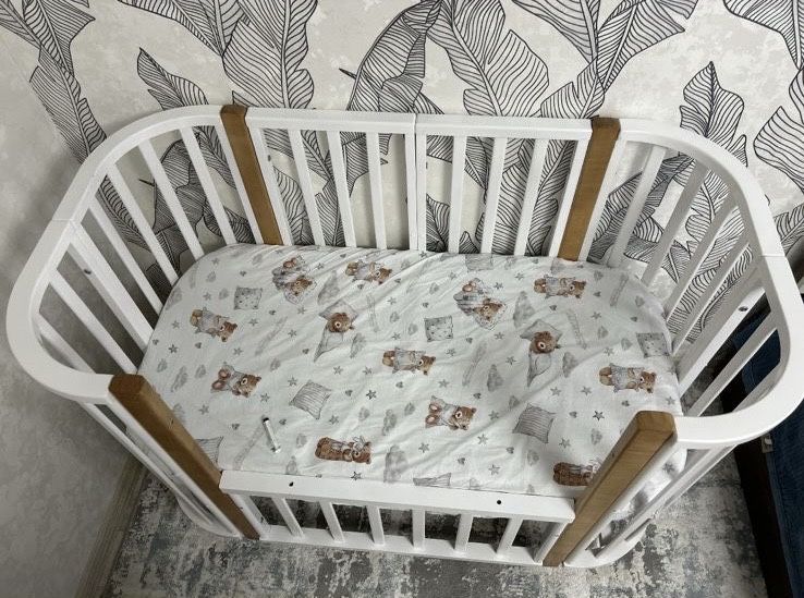 Десткая кровать