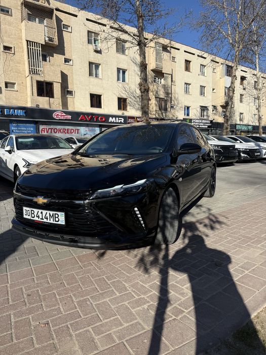 Monza 1.5 zur атмосферный