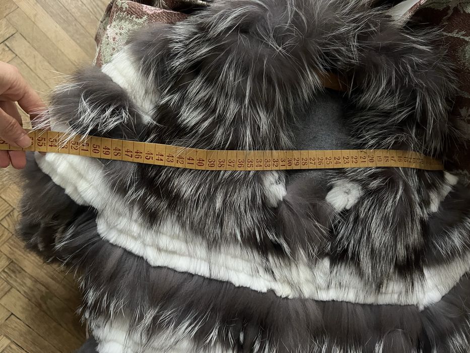 Haina blana naturala vulpe si chinchilla gri-alb