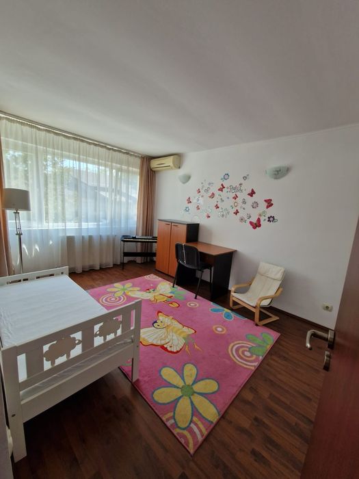Jumatate DUPLEX | Calea Giulești , Sector 6 | 169 mp utili | 200 mp teren | Curte proprie | 2 locuri de parcare | Direct proprietar | Acte în regulă!