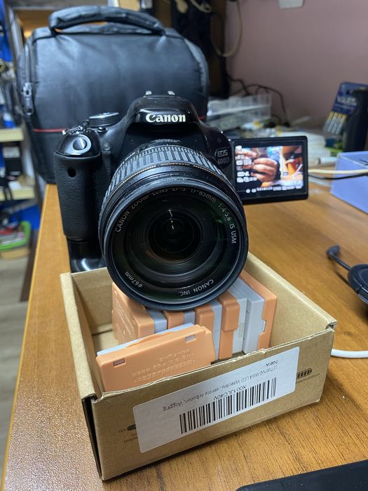 Canon eos 600d с обектив canon ultrasonic efs 17-85mm