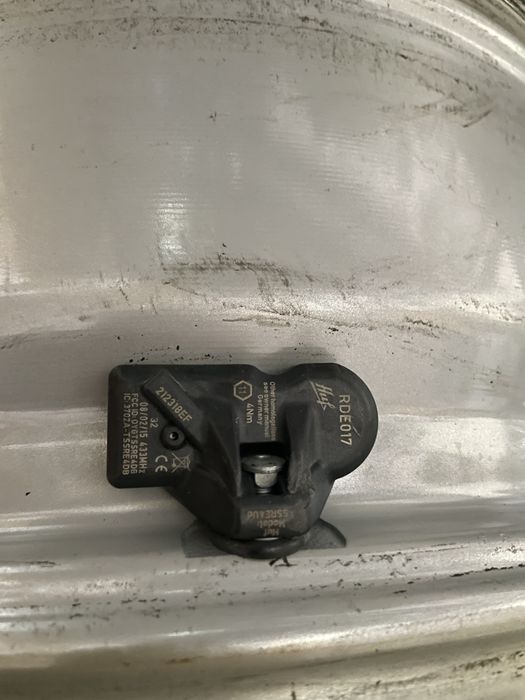 датчици за налягане на гумите