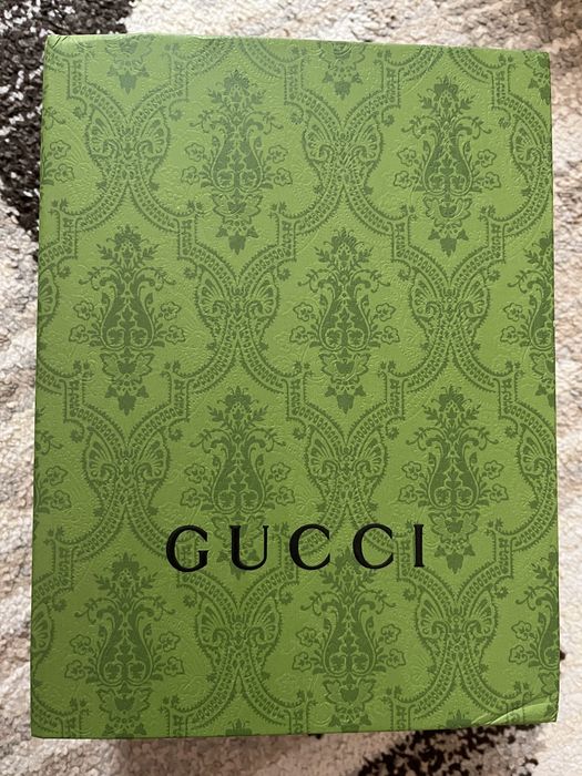 Черна кожена чанта Gucci