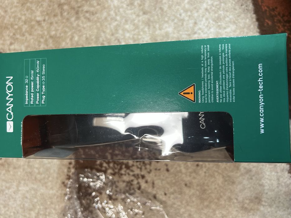 Нови слушалки Canyon CNR-HP03NB с кабел, дължина 1.8 м, черни