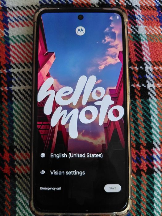 Продавам Motorola g54 power edition