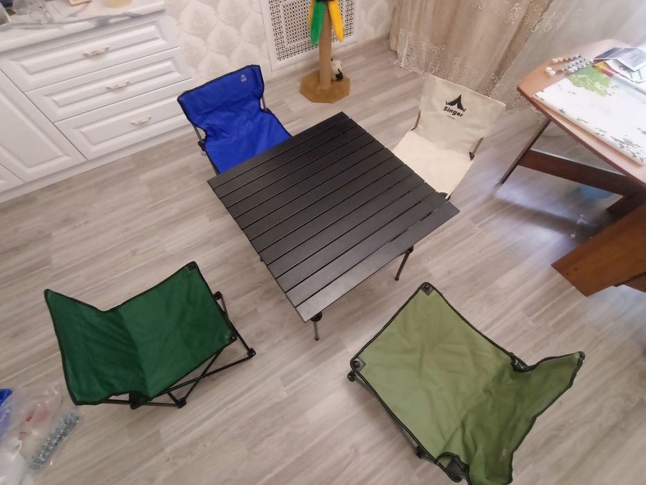 Продам стулья,стол