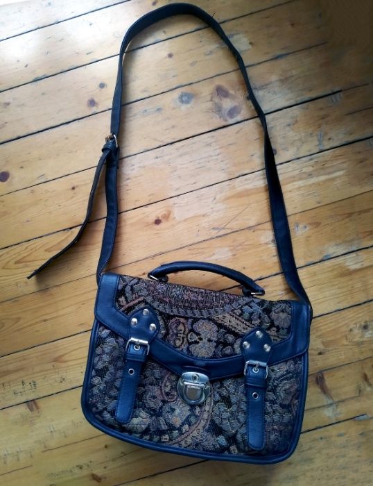 Дамска чанта марка New Look