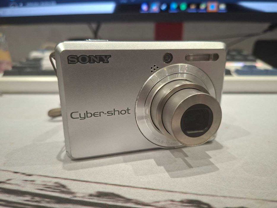мыльница Sony Cyber-shot DSC-S730