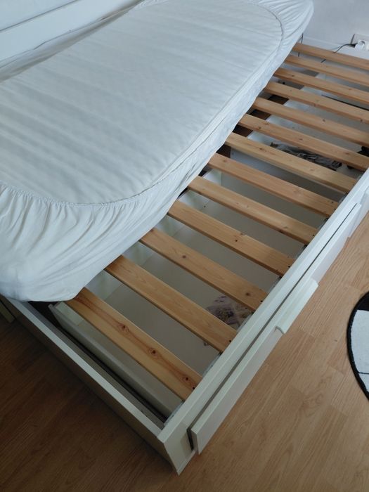Pat ikea divan cu saltele