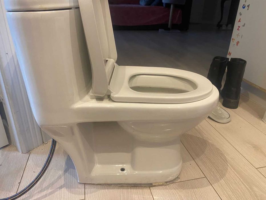 Детский унитаз литый