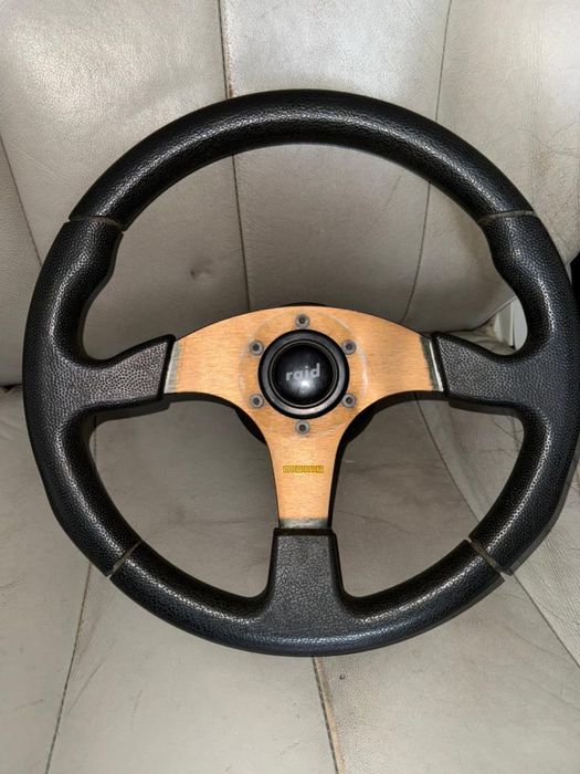 Руль б/у на BMW E30