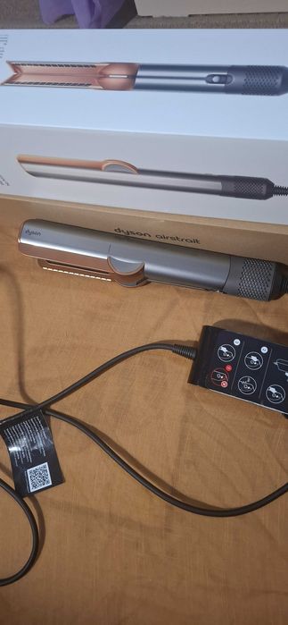 продавам, преса / сешоар за коса !