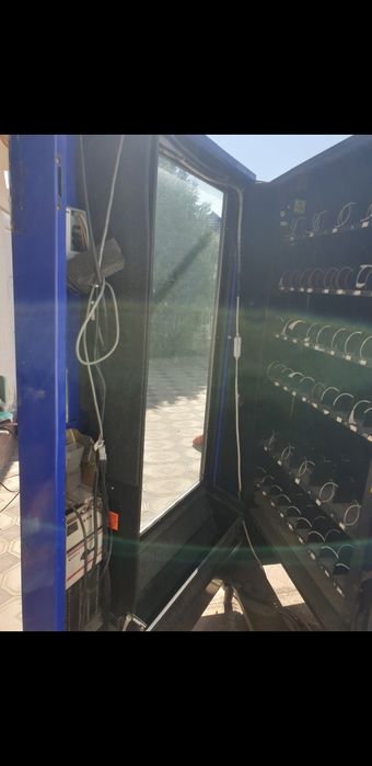 Снек аппарат вендинг продам