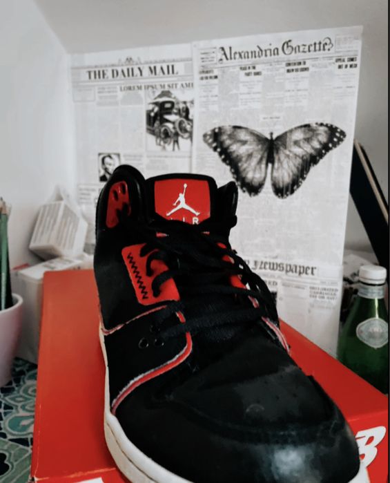 Nike Air Jordan 1 Flight 2