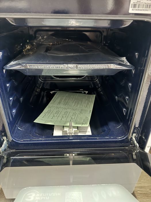 Продам газ плиту новую