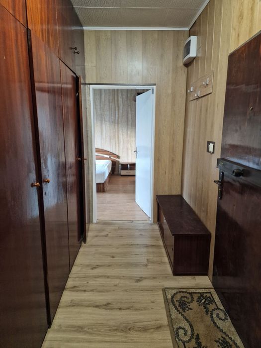 Отдавам под наем