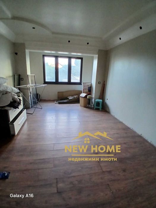 2-ен апартамент с гараж до Ритейл парк