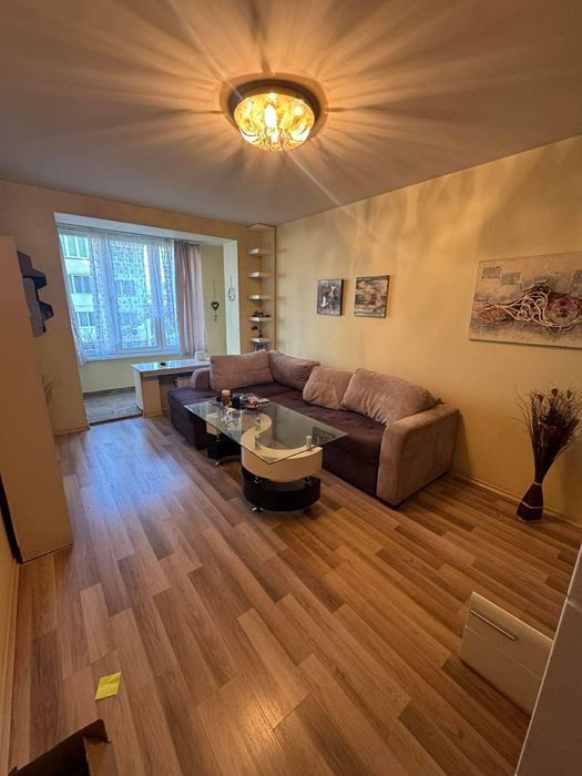 Двустаен, под наем, ж.к Красна поляна 2