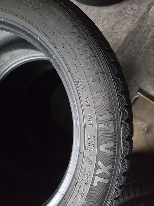 Semperit 215/55 R17 98V MS iarnă