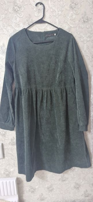 Продам платья для беременных