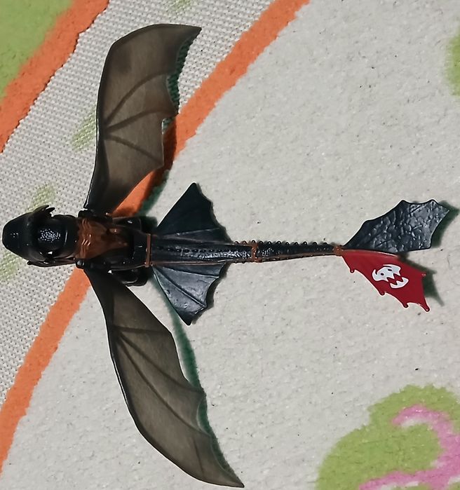 Jucarie dragon tothless