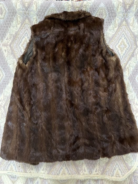Норковая безрукавка