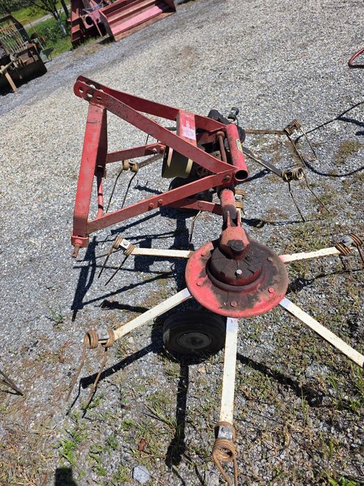 Grebla împrăștiat fan in tiranti la tractor piesele originale 2rotoare