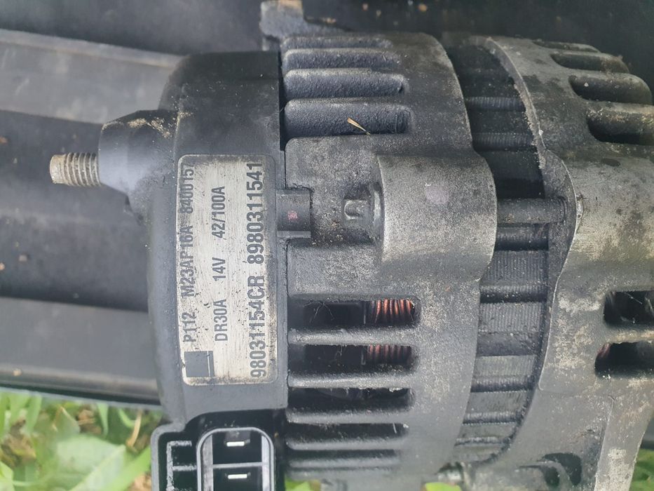 Vând alternator Opel Zafira 1.7 tdci an 2012