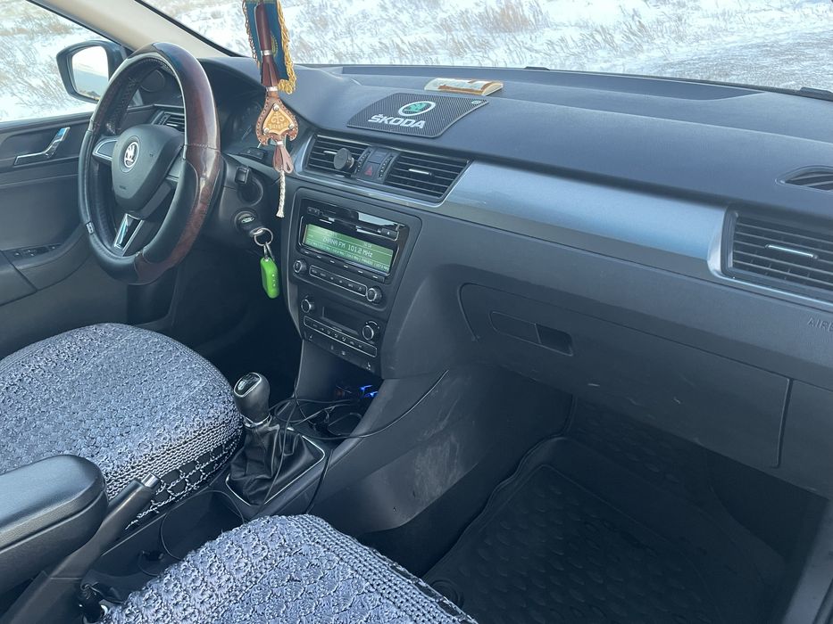 Шкода рапид в отличном состоянии