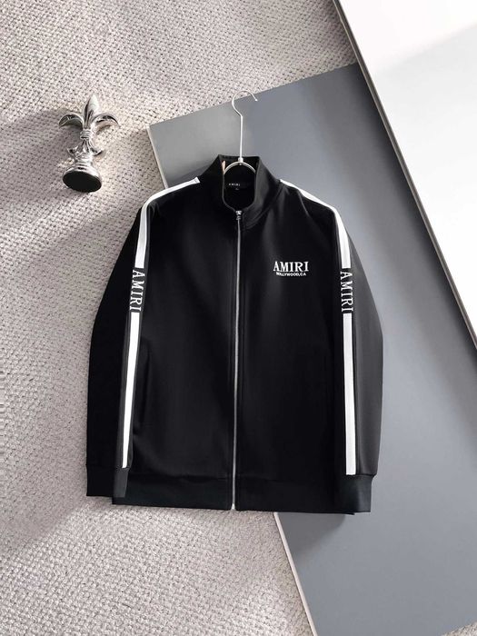 Aduc pe comanda Compleu AMIRI orice model