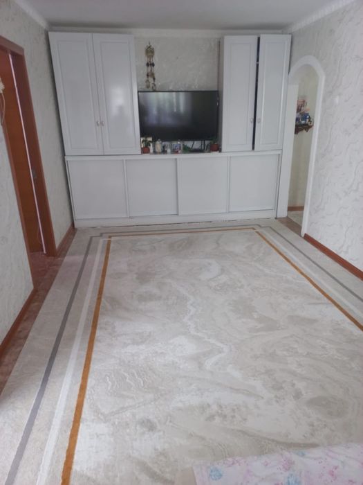 Продам 4х комнатную квартиру