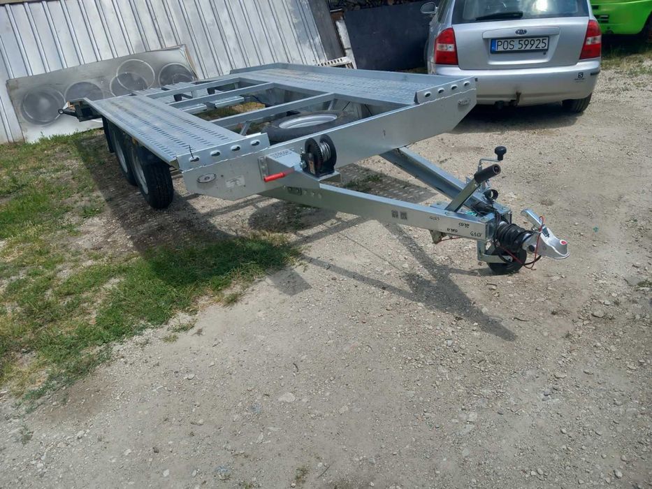 Платформа за автомобили под наем!Платформите са нови!