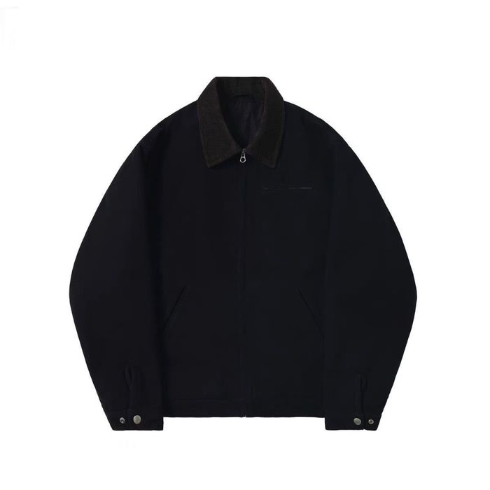 Теплый и стильный бомбер куртка