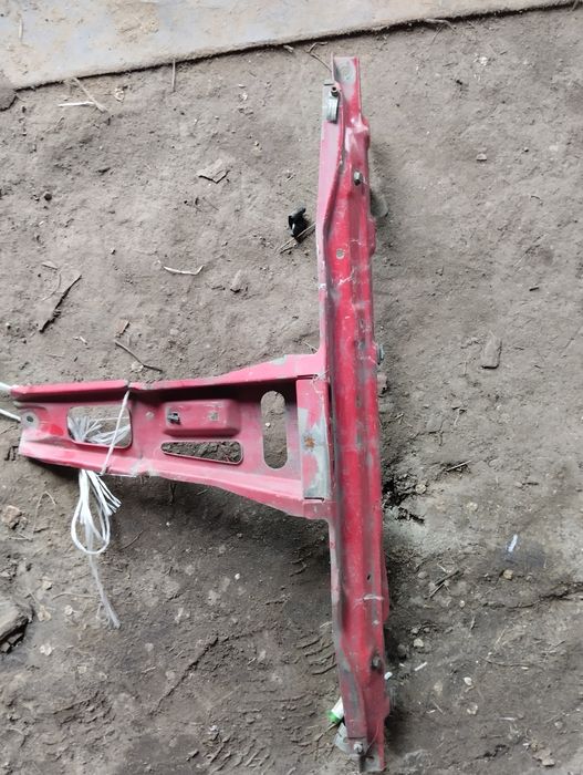 Ауди 80 Б3  запчасти