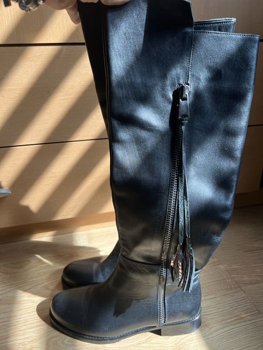 Ниски кожени черни ботуши