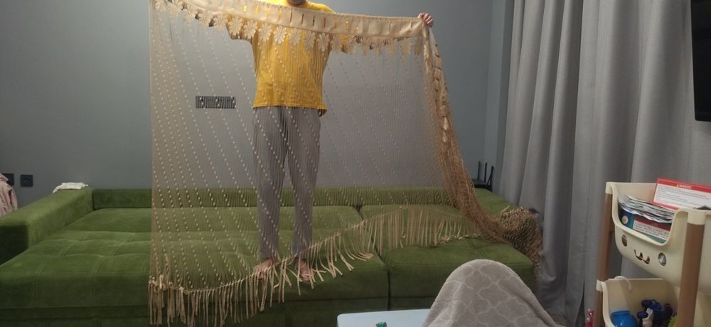 Продам тюль на кухню