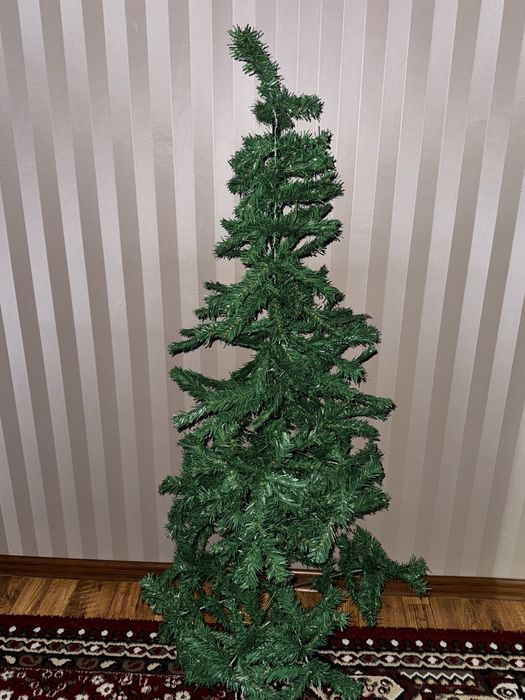 Продам ёлку,150 см. Новая!!!