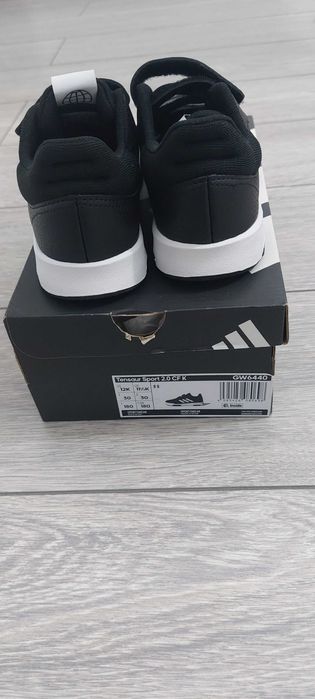 Adidas NOU, nr.30