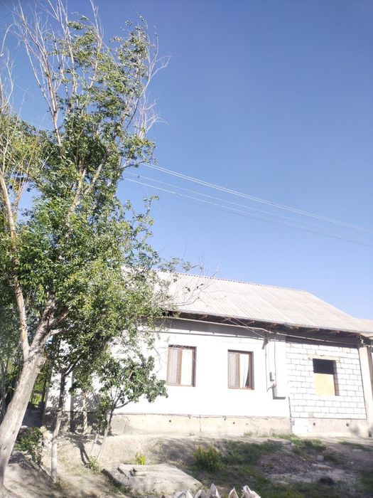 Участка сотилади