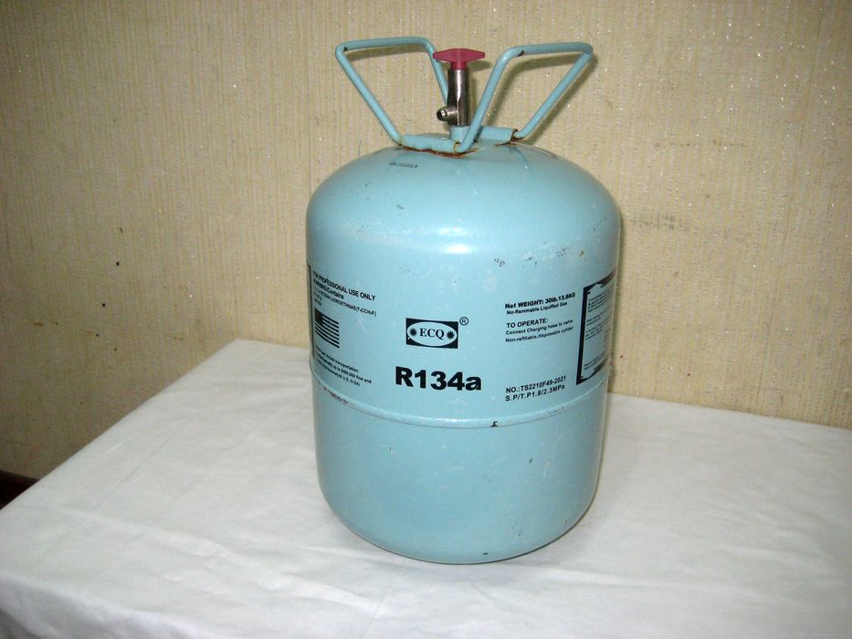 Фреон R134a 50000сум  пустой тара