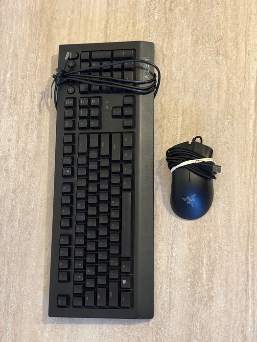 Mouse + Tastatura Gaming Razer