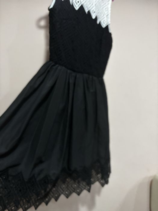 Стилна дамска рокля