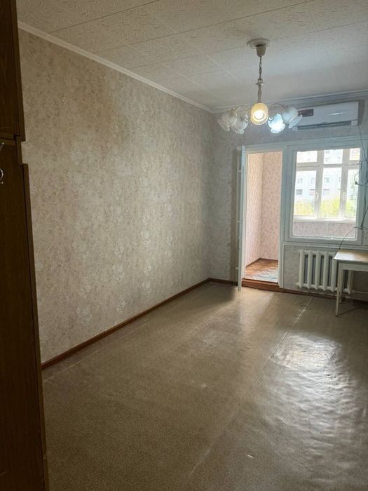 Продам квартиру Сергели 7 2/4/5 62000&