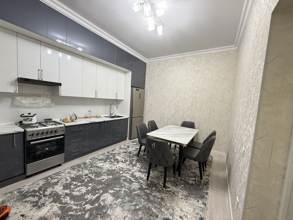 Продаю дом 2,5 сотк 4 ком. + хол, подвал, 3 санузел